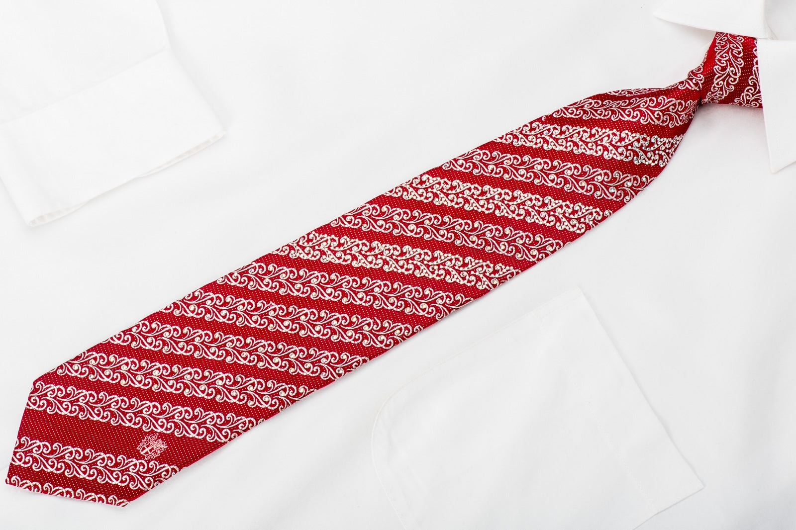 daks necktie